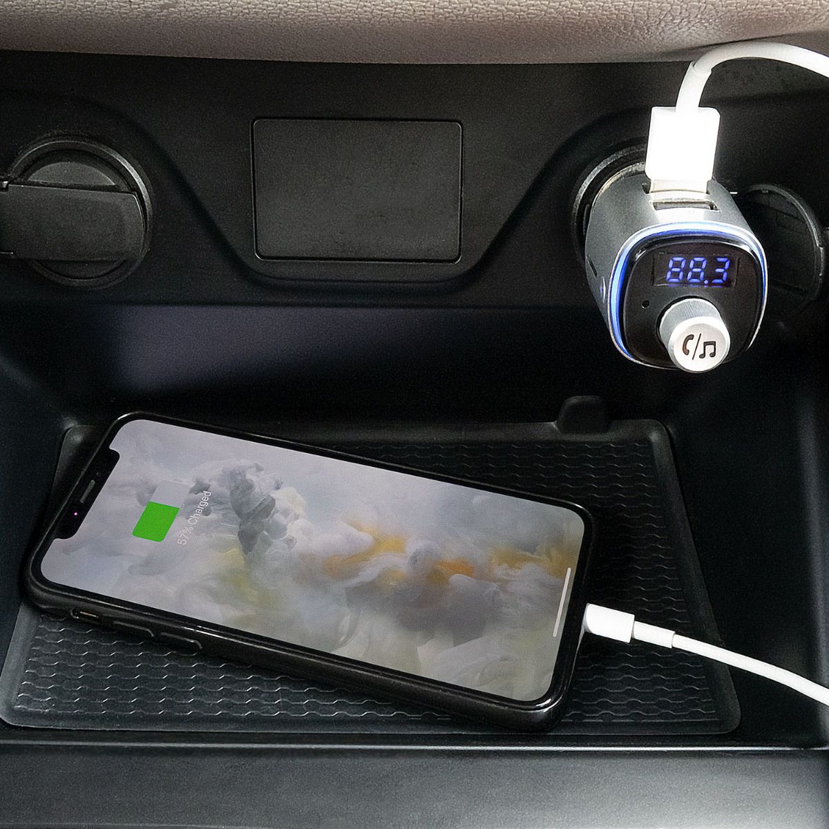Roadtripper VOICE Car Audio Bluetooth FM