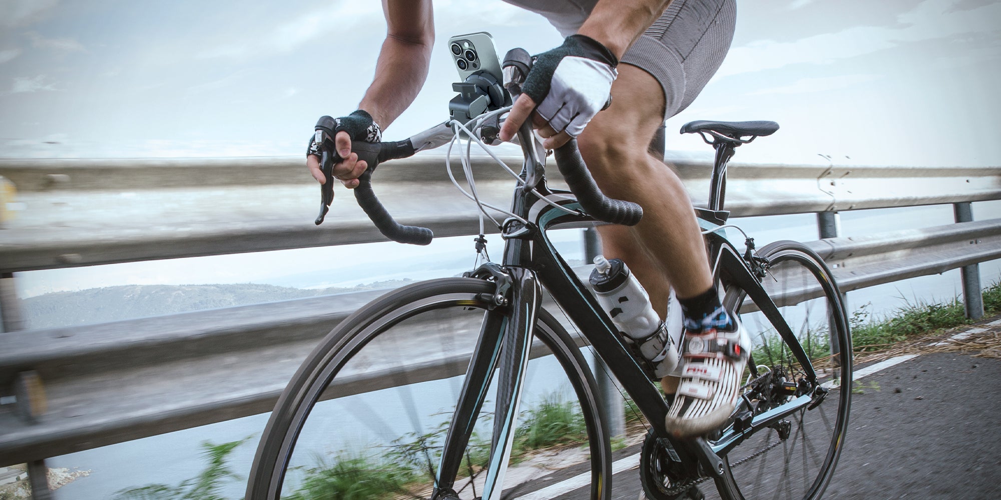 Bracketron MagAlign MAX  Magnetic Suction Handle Bar Mount